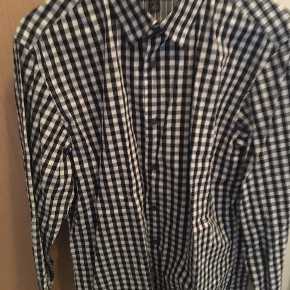 Men’s long sleeve shirt